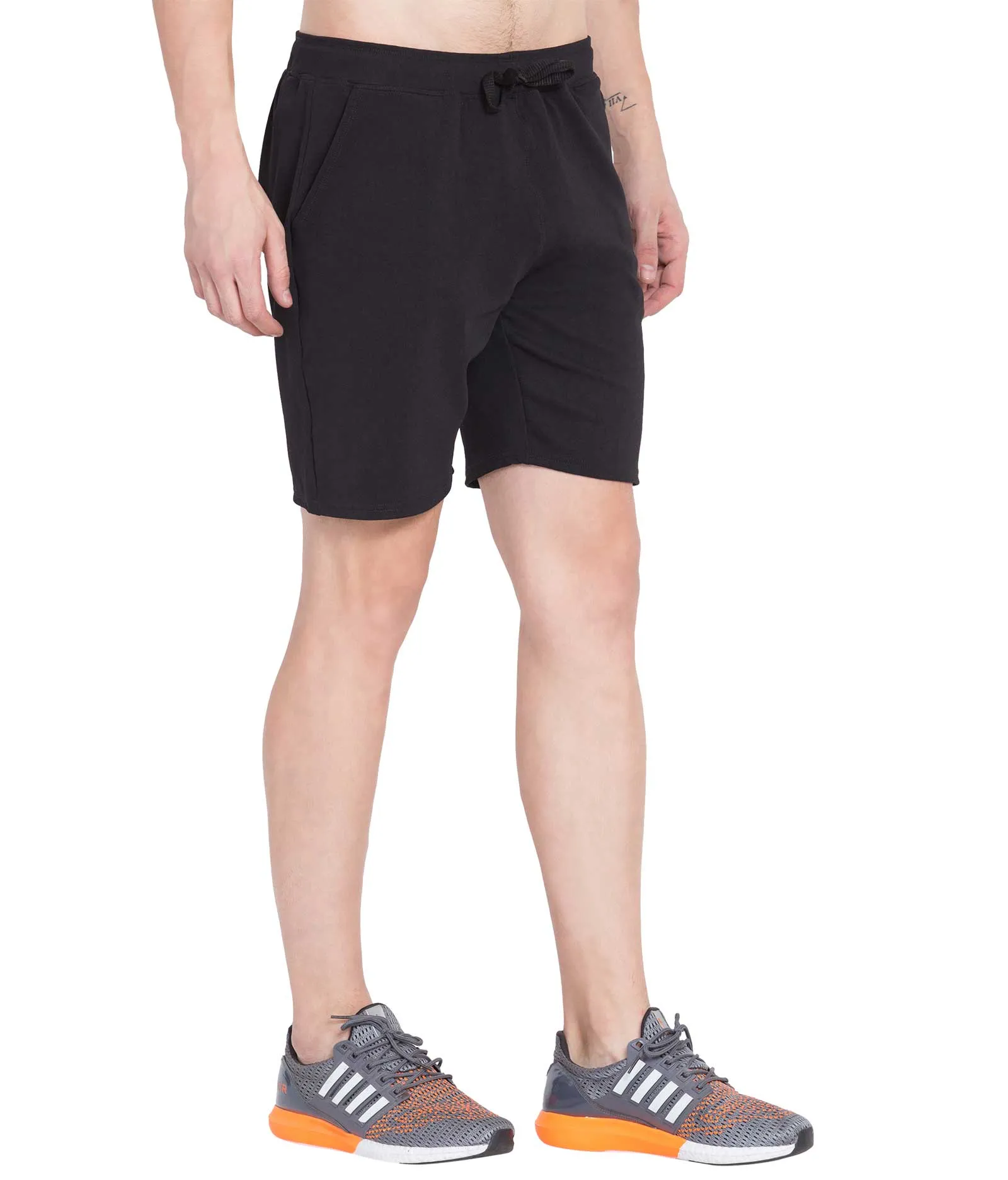 American-Elm Black Solid Standard Fit Dri Fit Sports Stylish Shorts for Men