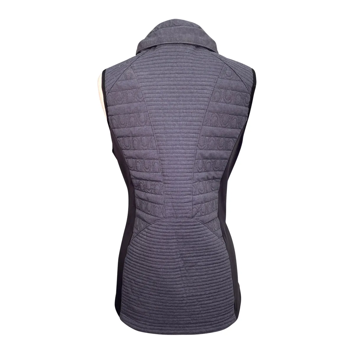 Kerrits 'Unbridled' Quilted Vest in Denim Horseshoes - Women's Medium