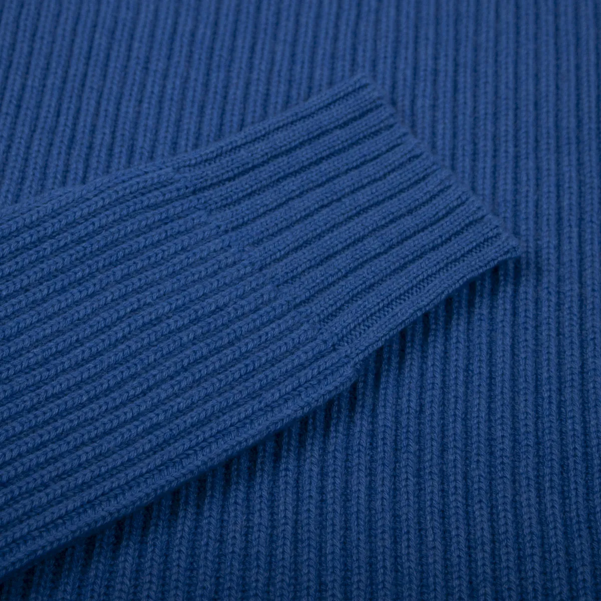 Skyline Blue Altnaharra 8ply Crew Neck Cashmere Sweater